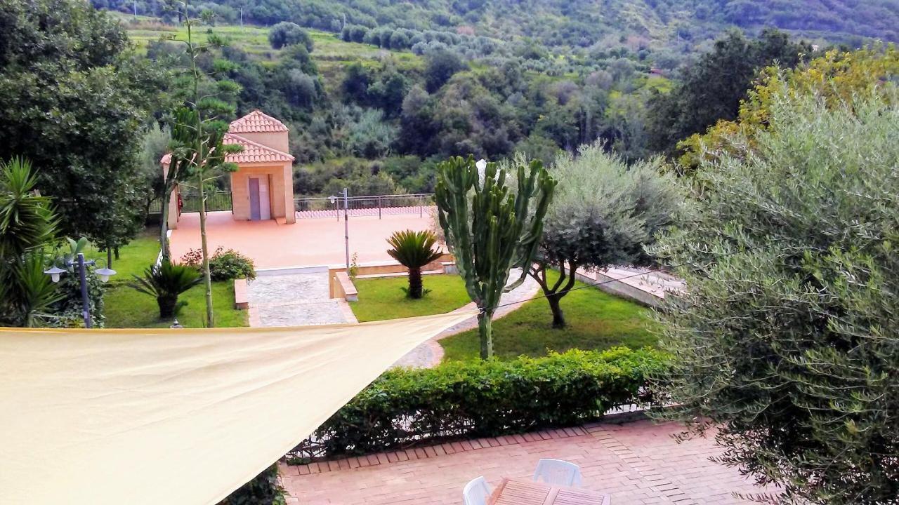 Residenza Mediterranea Zambrone Eksteriør bilde