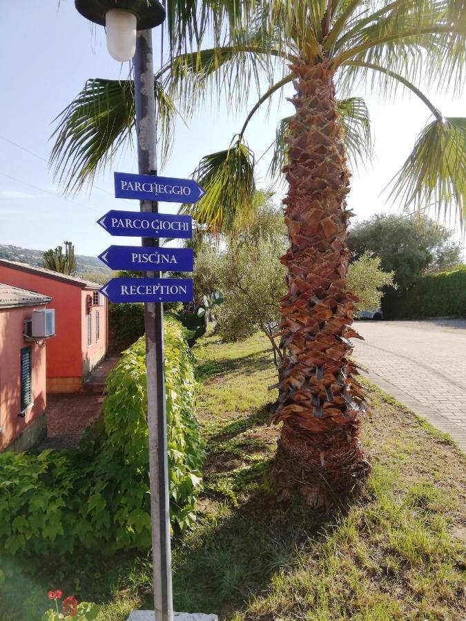 Residenza Mediterranea Zambrone Eksteriør bilde